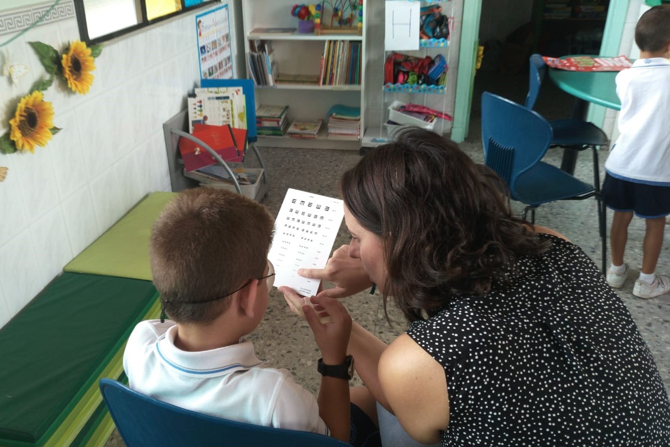 CÓMO SABER SI MI HIJO VE BIEN: SEÑALES DE ALERTA SEGÚN LA EDAD